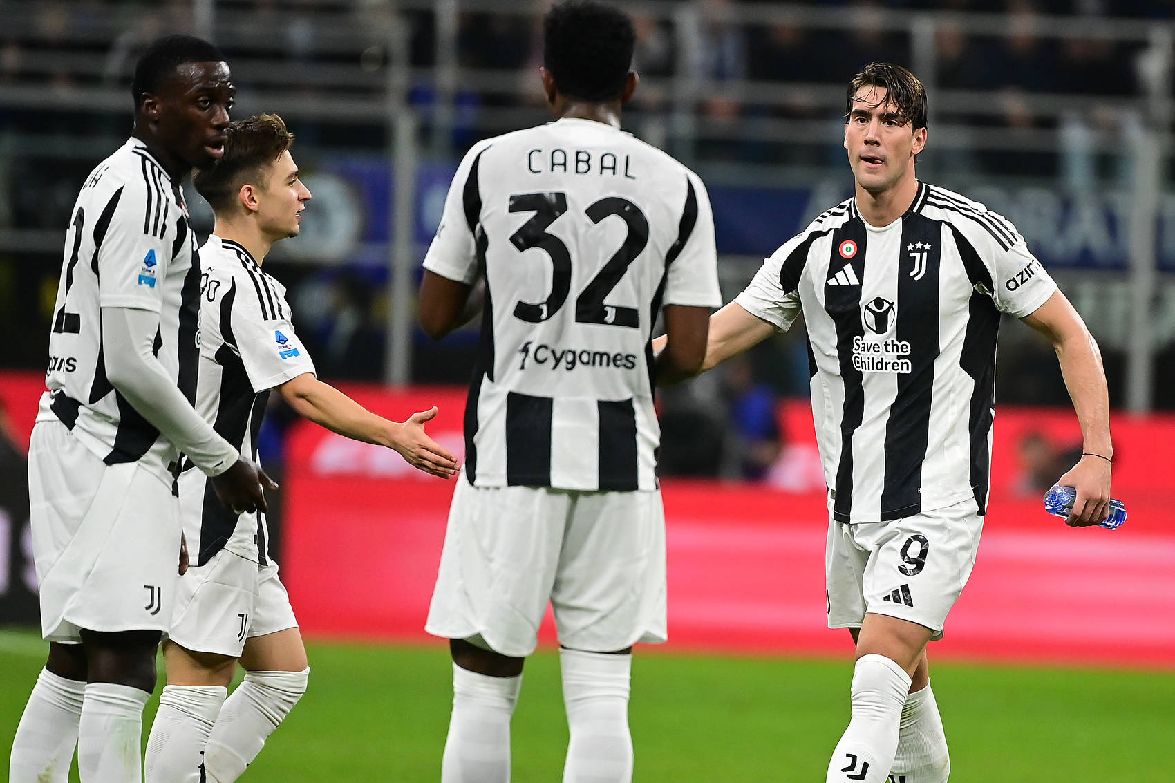 开云体育中国-关于多特蒙德战平阿森纳，姆巴佩乌龙送礼欧冠的信息